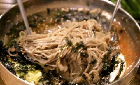 e0d91150eb1b171a96ae72900d713d14_1675352077_0617.gif