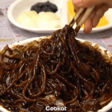 9aa393310a557c3e3b364c70643688cf_1751203987_8933.gif