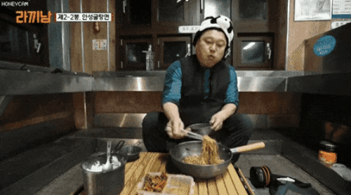 41cb65a4ea5d7d5ded4a8b1504059c06_1751987033_904.gif