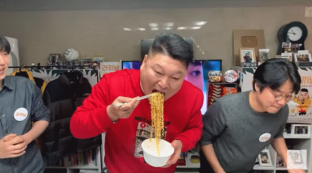 41cb65a4ea5d7d5ded4a8b1504059c06_1751987095_2227.gif